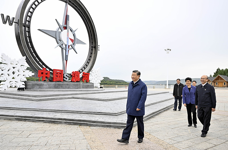 9月6日至8日，中共中央總書記、國家主席、中央軍委主席習(xí)近平在黑龍江考察。這是6日下午，習(xí)近平在大興安嶺地區(qū)漠河市北極村考察。